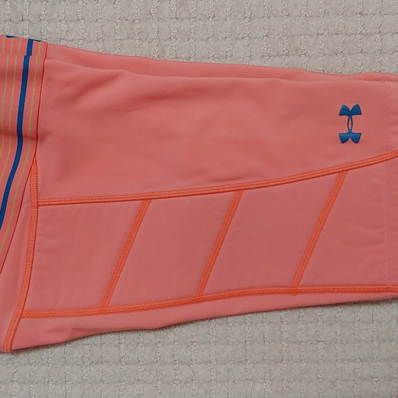 Under Armour softball slider shorts - Picture 5 of 7